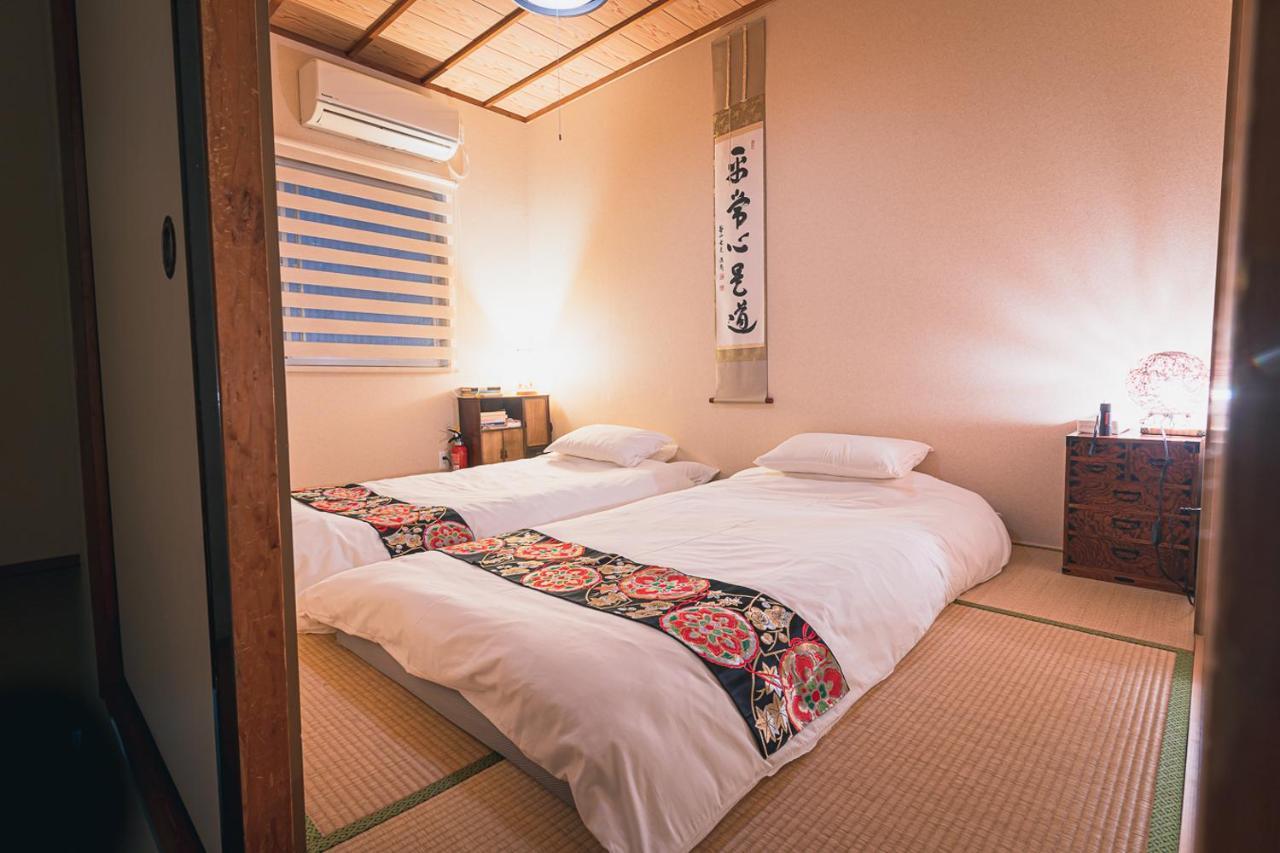 Guesthouse Chayama เกียวโต ภายนอก รูปภาพ